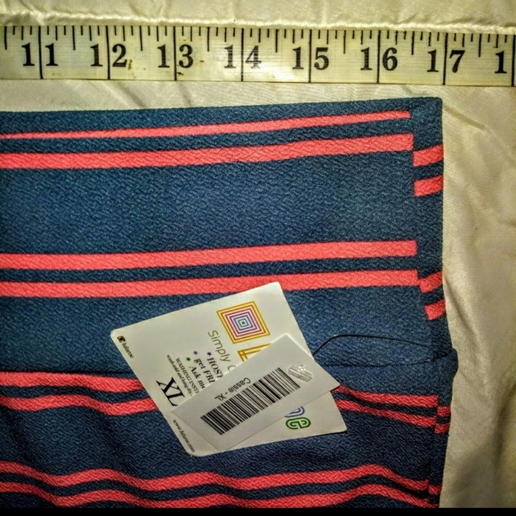 Lularoe Skirt Size XL Cassie Stripe NWT - Picture 7 of 11